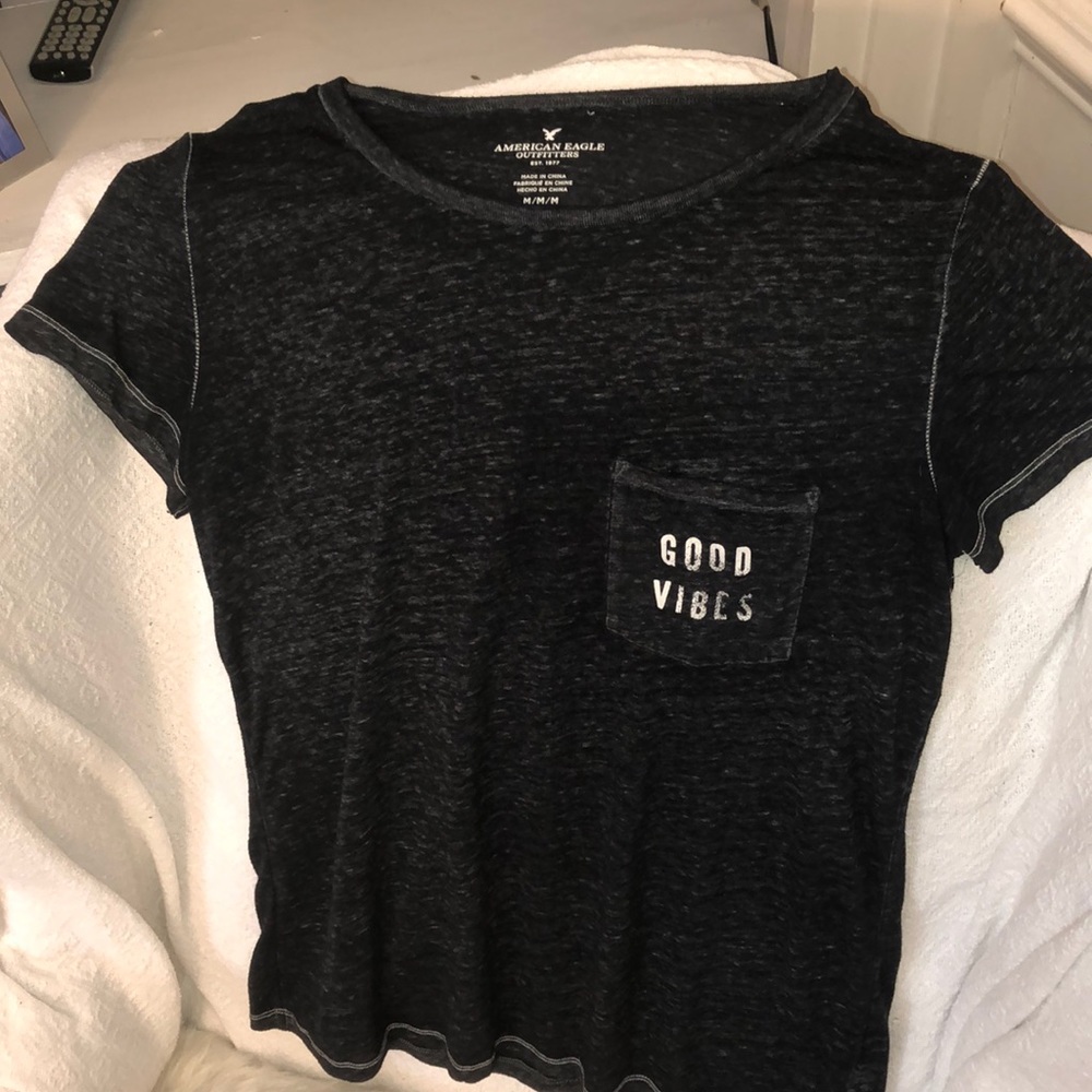 AE “good vibes” tee